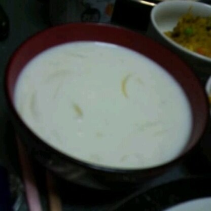 スープ皿がなくて、お椀に入れてしまいました(>_<)手軽に作れてとても美味しかったです☆ごちそう様でした☆ミ